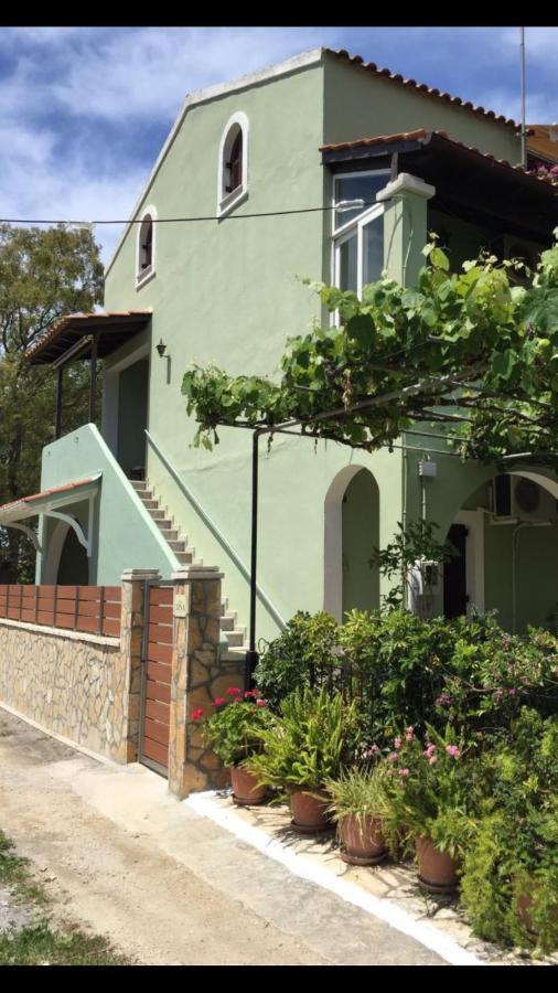 Villa Tina Country Beach Apartments アカラヴィ エクステリア 写真