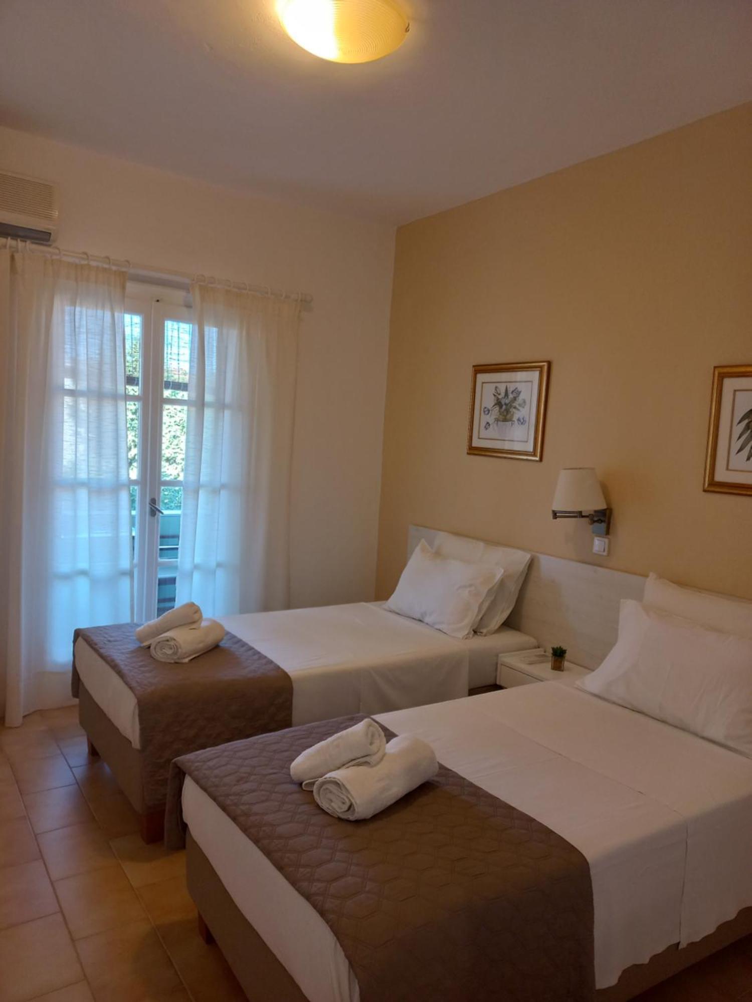 Villa Tina Country Beach Apartments アカラヴィ 部屋 写真