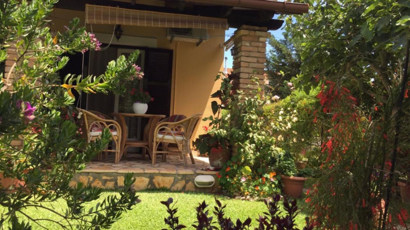 Villa Tina Country Beach Apartments アカラヴィ 部屋 写真