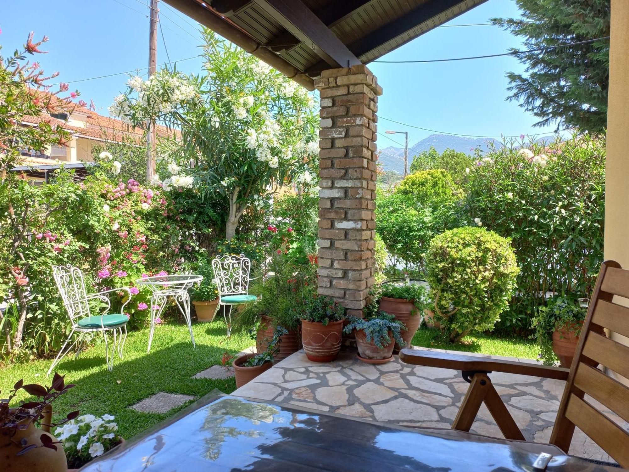Villa Tina Country Beach Apartments アカラヴィ 部屋 写真