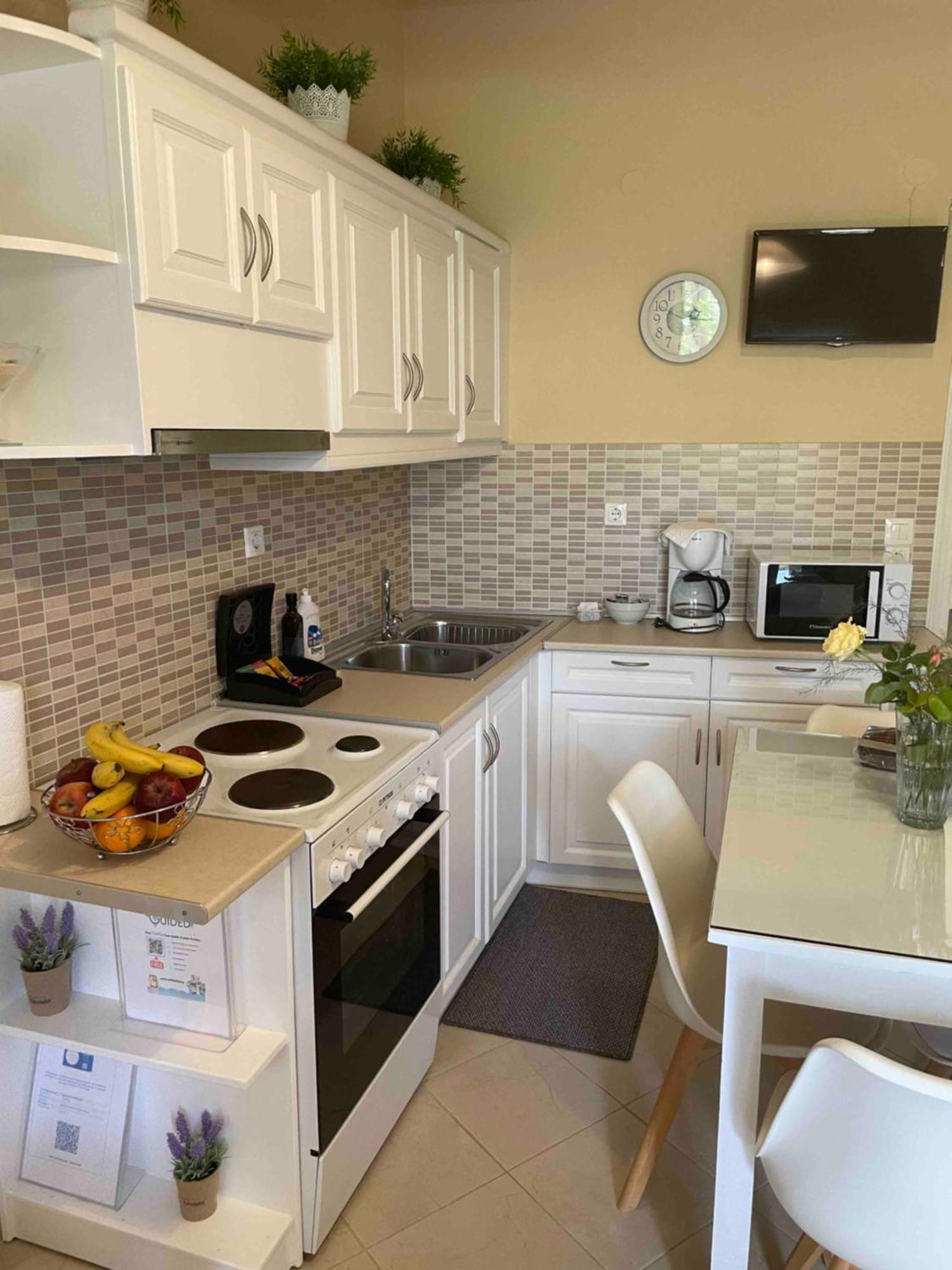 Villa Tina Country Beach Apartments アカラヴィ 部屋 写真